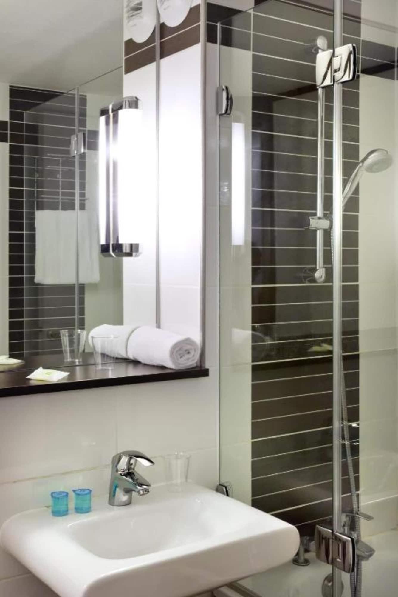 Ibis Styles Perigueux Trelissac Hotel Bagian luar foto